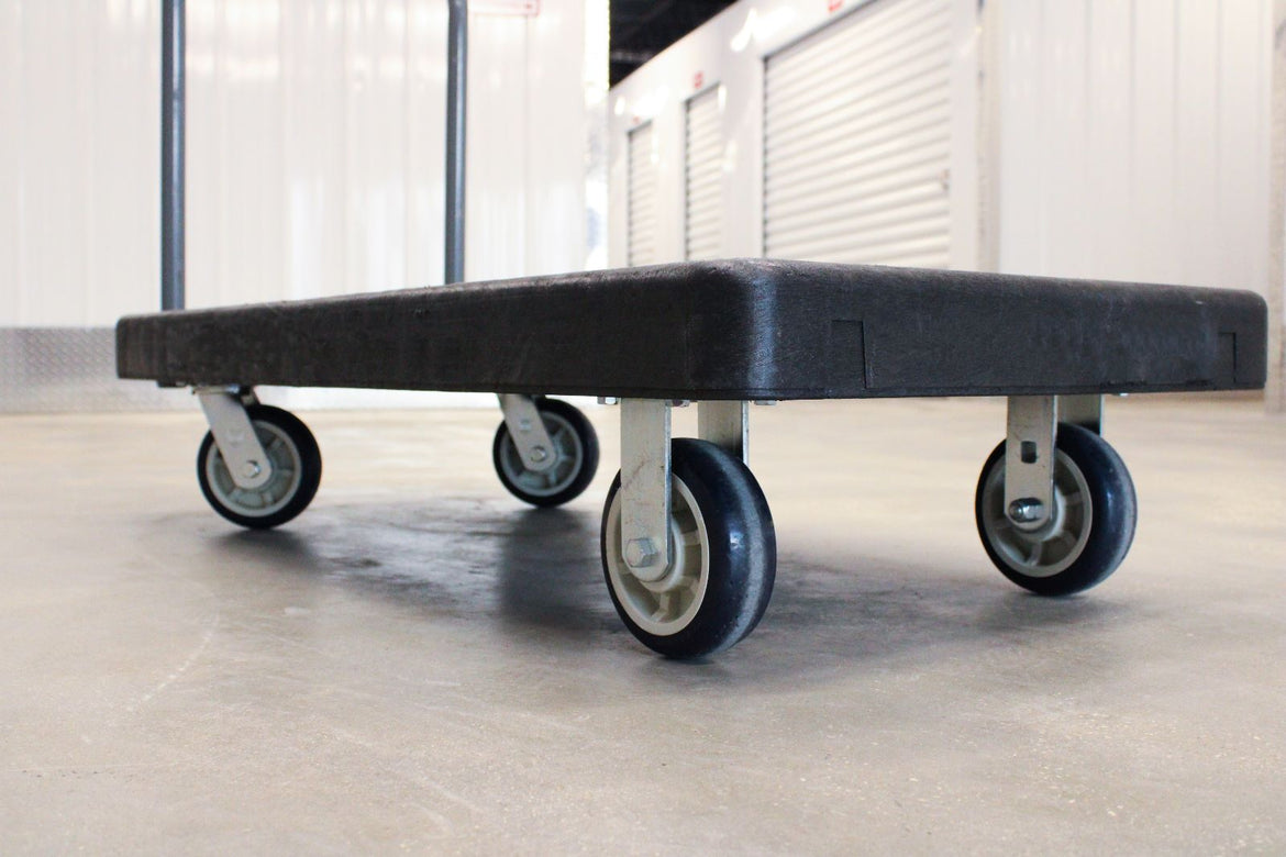 How Do Retractable Casters Contribute to Space Optimization and Organization in Workplaces?